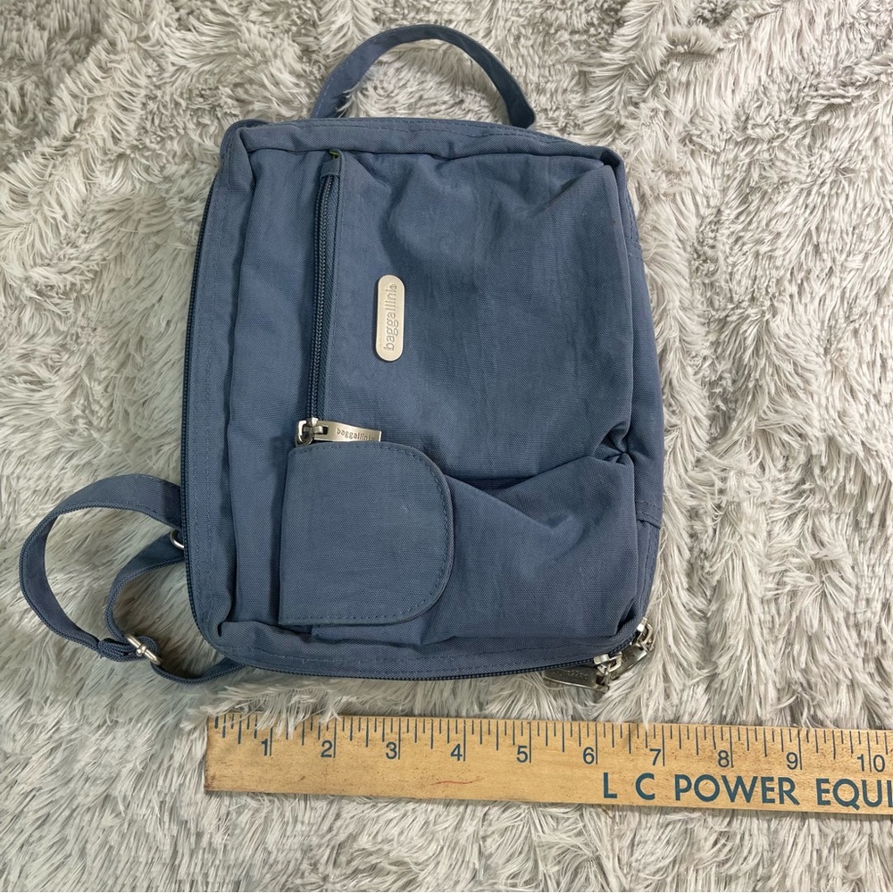Baggallini Purple with Green Lining Crossbody/Belt Bag - Picture 2 of 11